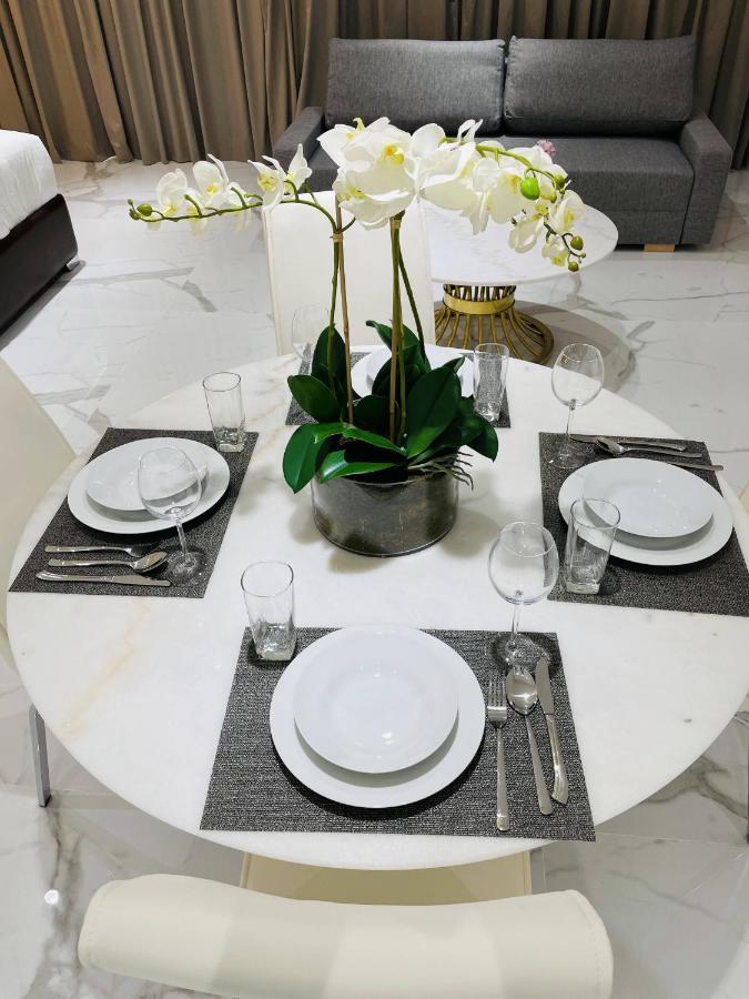 Luxury Casa Premium Studio Apartments - With Full Kitchen, Balcony At Jbr Beach 迪拜 外观 照片
